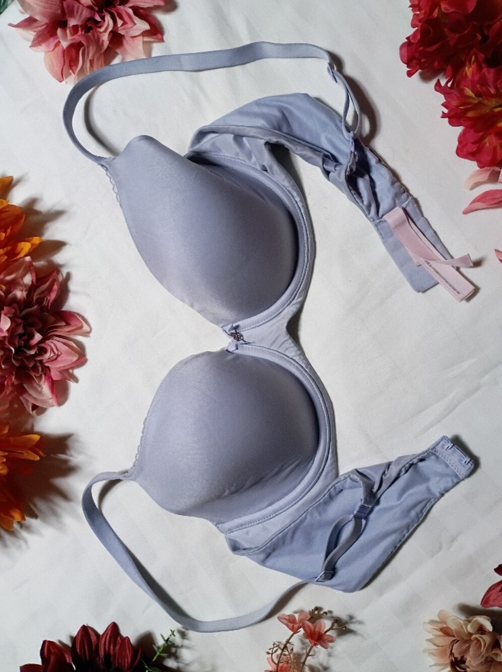 Victoria's Secret Smooth Light Gray T-Shirt Bra